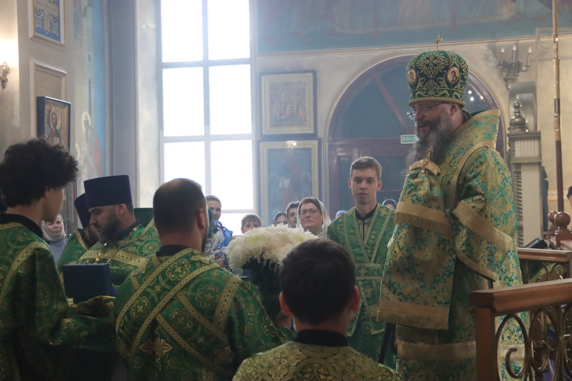 Архиепископ Махачкалинский и Дербентский Варлаам отмечает День тезоименитства